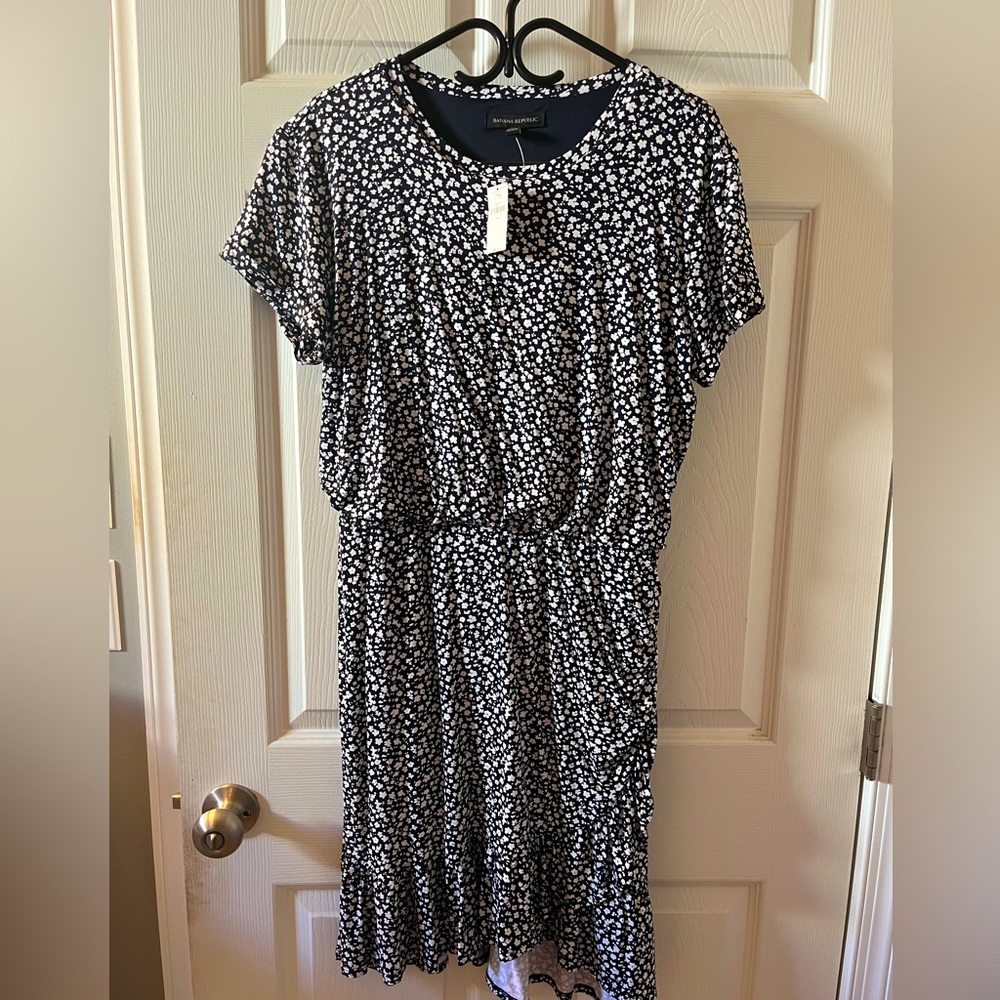 Banana Republic new printed dress!